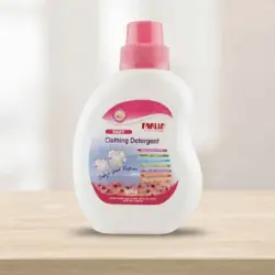 Farlin Baby Cloth Detergent 500 ml baby laundry detergent bottle