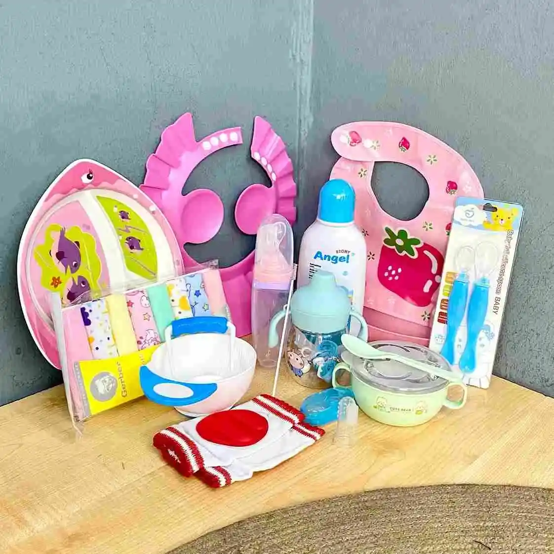 New Baby Feeding Combo - 01 (13 Items) Complete Baby Feeding Set New Baby Feeding Combo - 01 (13 Items) complete newborn feeding accessories set with bib, bottle, bowl, spoon, plate and baby care essentials